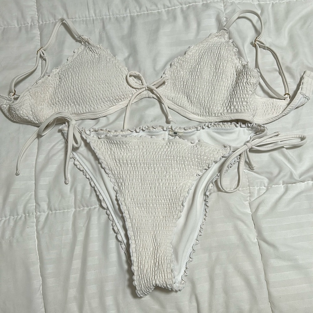 Hollister bathing suit